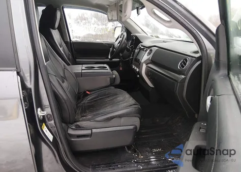 2014 Toyota Tundra Sr5 5.7L V8 z USA, uszkodzony, nr VIN 5TFUY5F18EX348408